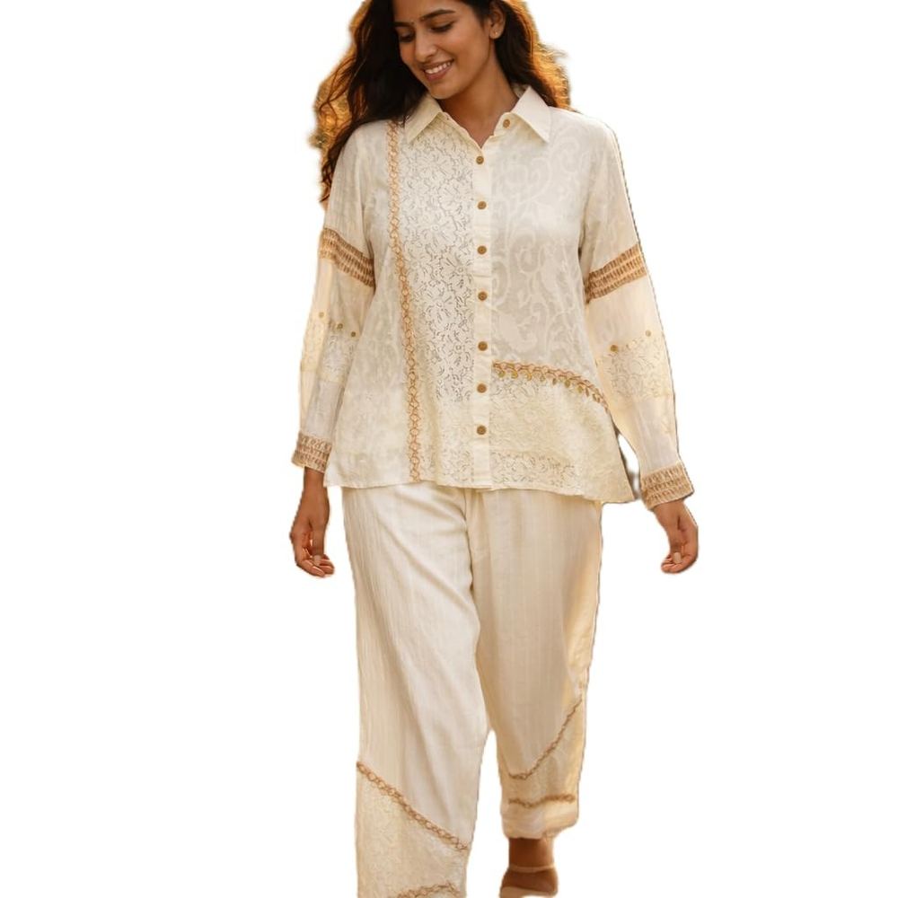 Women Cotton Cord Set with Lace Work Detail